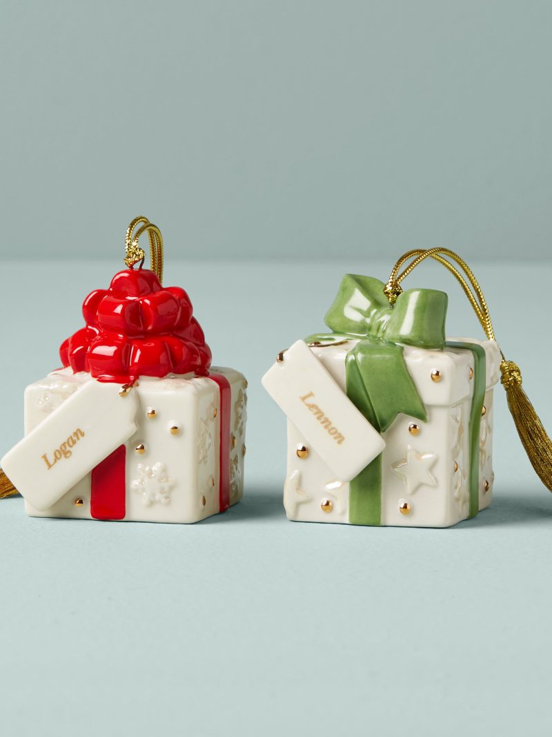 Personalized Presents 2-Piece Ornament Set
